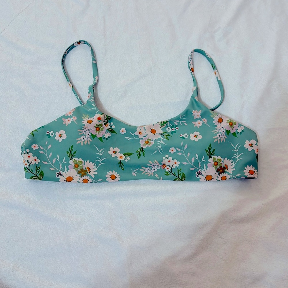 SHEIN Bikini top